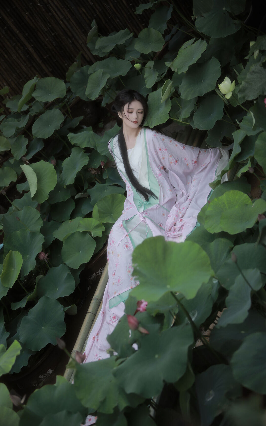 YiTuYu艺图语 Vol.7359 Wu Sui Sui