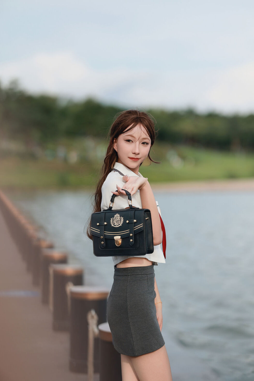 YiTuYu艺图语 Vol.7392 Zhou Zhou
