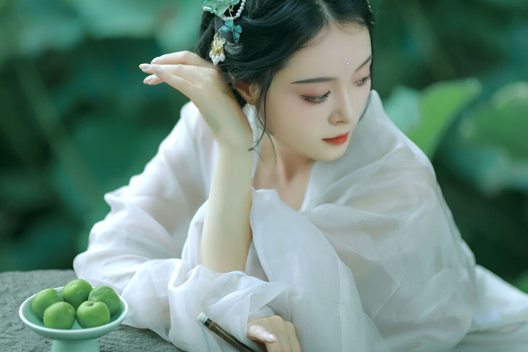 YiTuYu艺图语 Vol.7490 Sui Sui Ru Yi