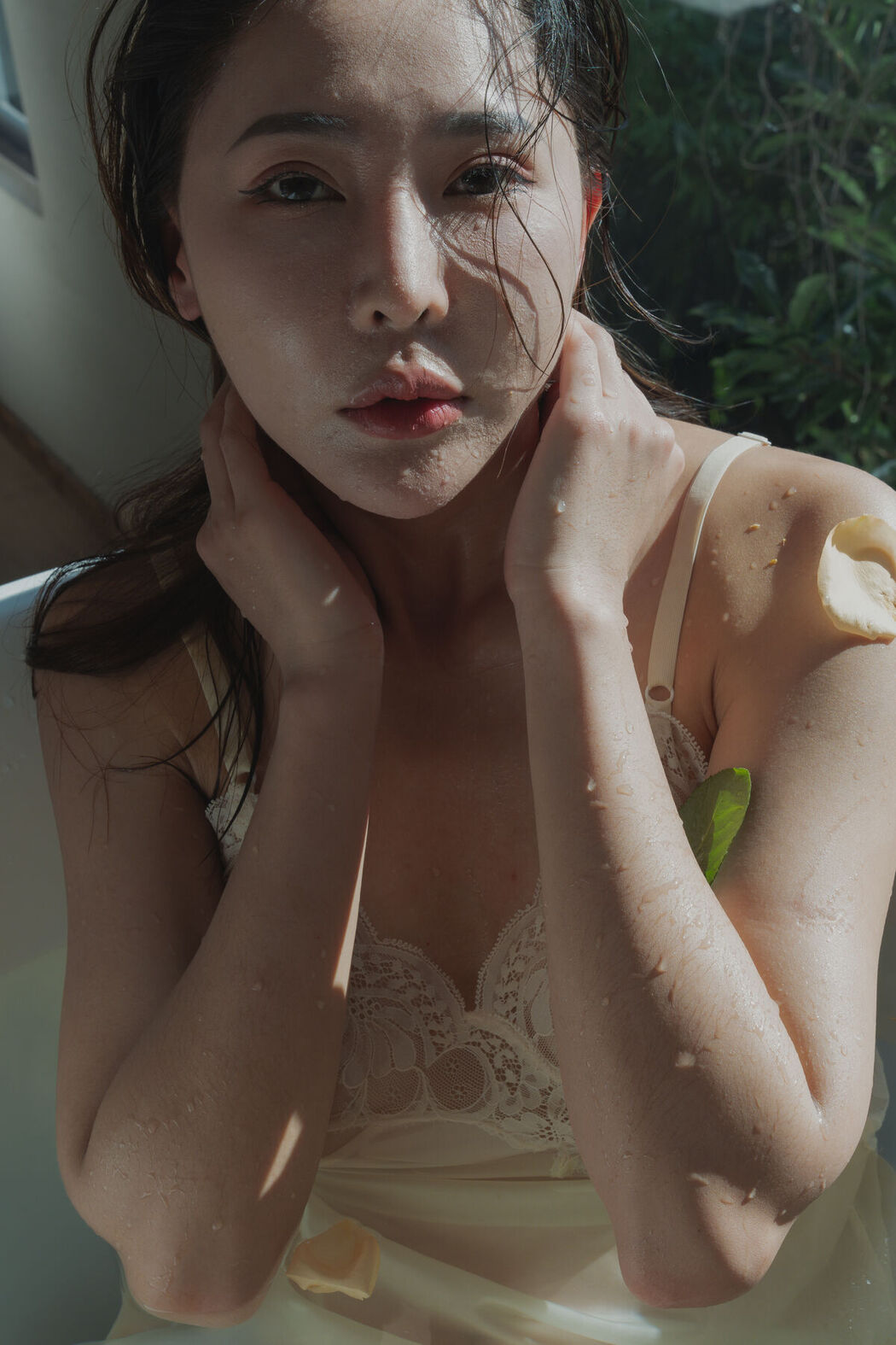 YiTuYu艺图语 Vol.7482 Jj