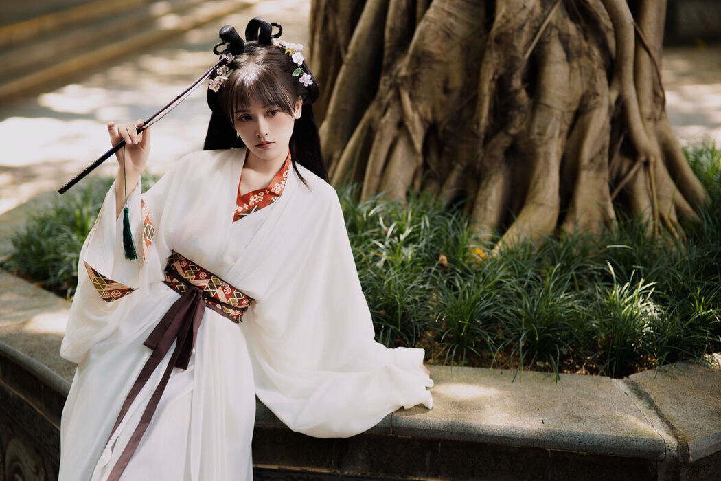 YiTuYu艺图语 Vol.7499 Xiao Xiao Yu