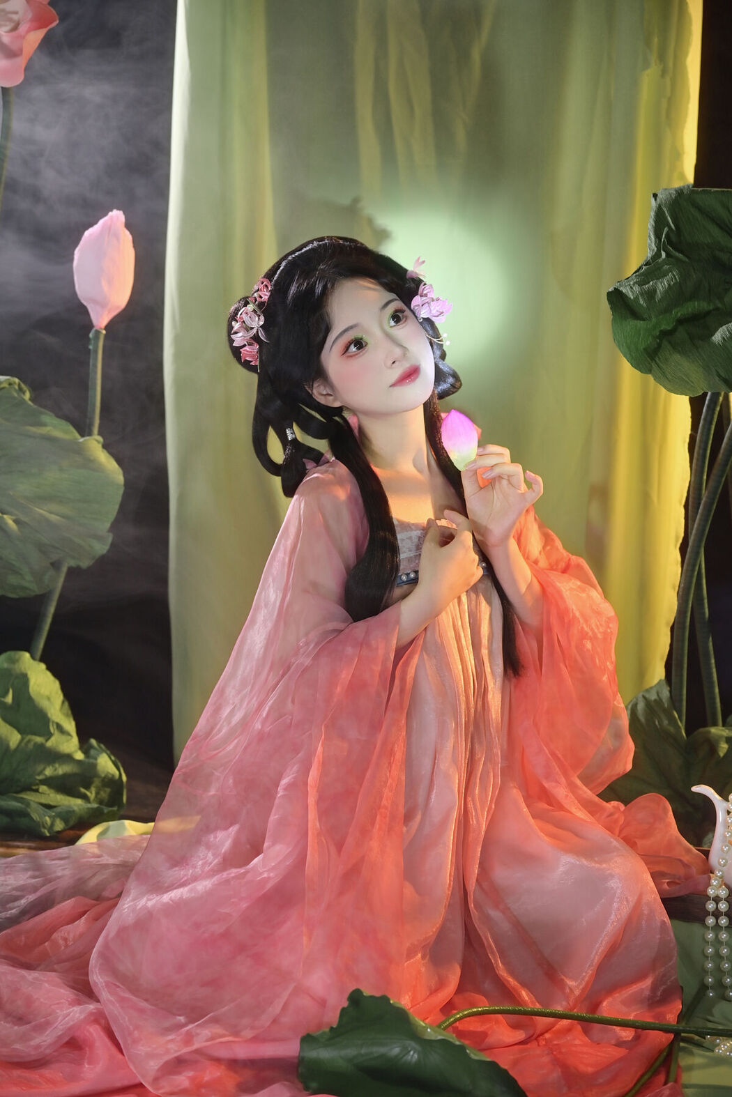 YiTuYu艺图语 Vol.7355 Nashi Tu Shiro