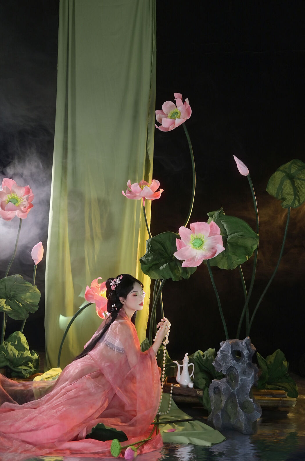 YiTuYu艺图语 Vol.7355 Nashi Tu Shiro