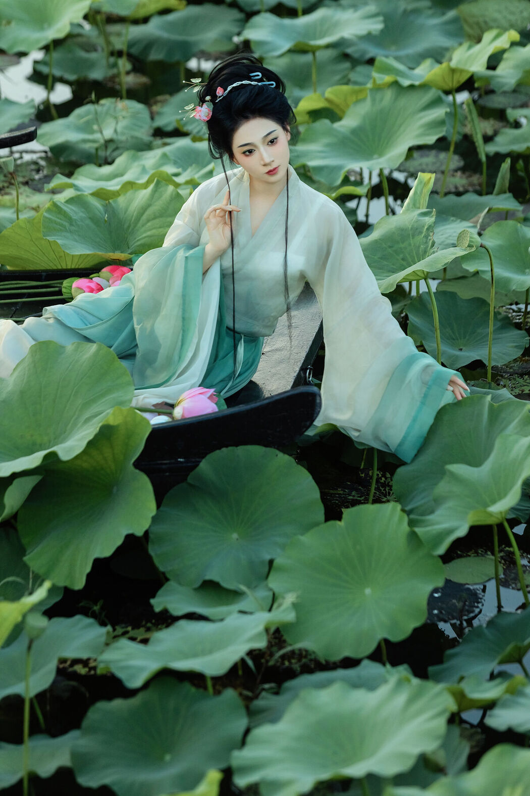 YiTuYu艺图语 Vol.7476 La Tu Tou