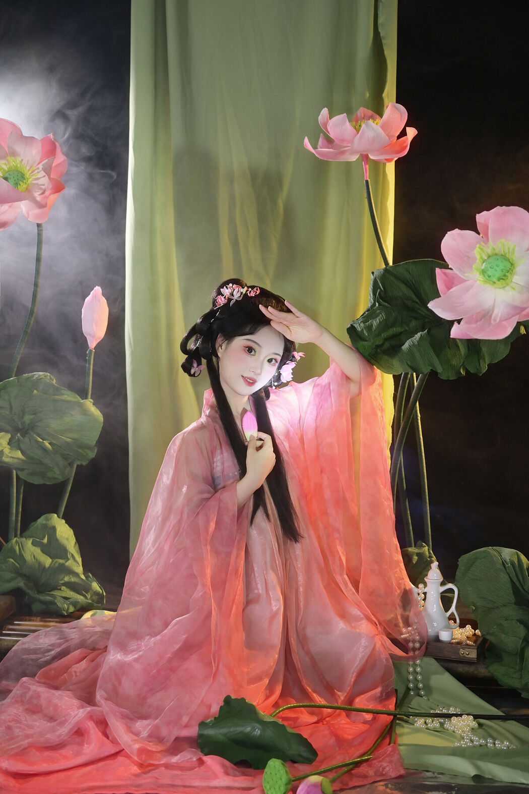 YiTuYu艺图语 Vol.7355 Nashi Tu Shiro