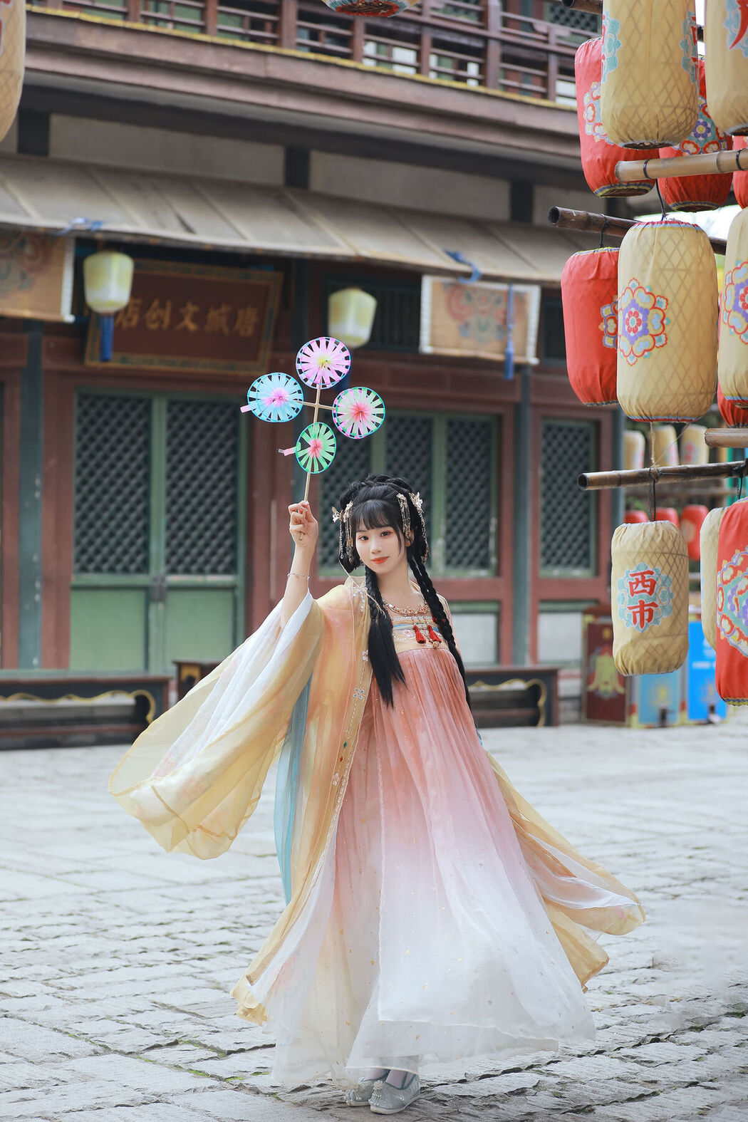 YiTuYu艺图语 Vol.7379 Zhou Zhou Ay