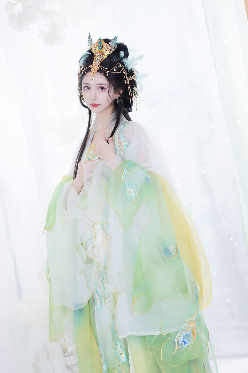 YiTuYu艺图语 Vol.7394 Qi Luo Sheng De Xiao Su Su