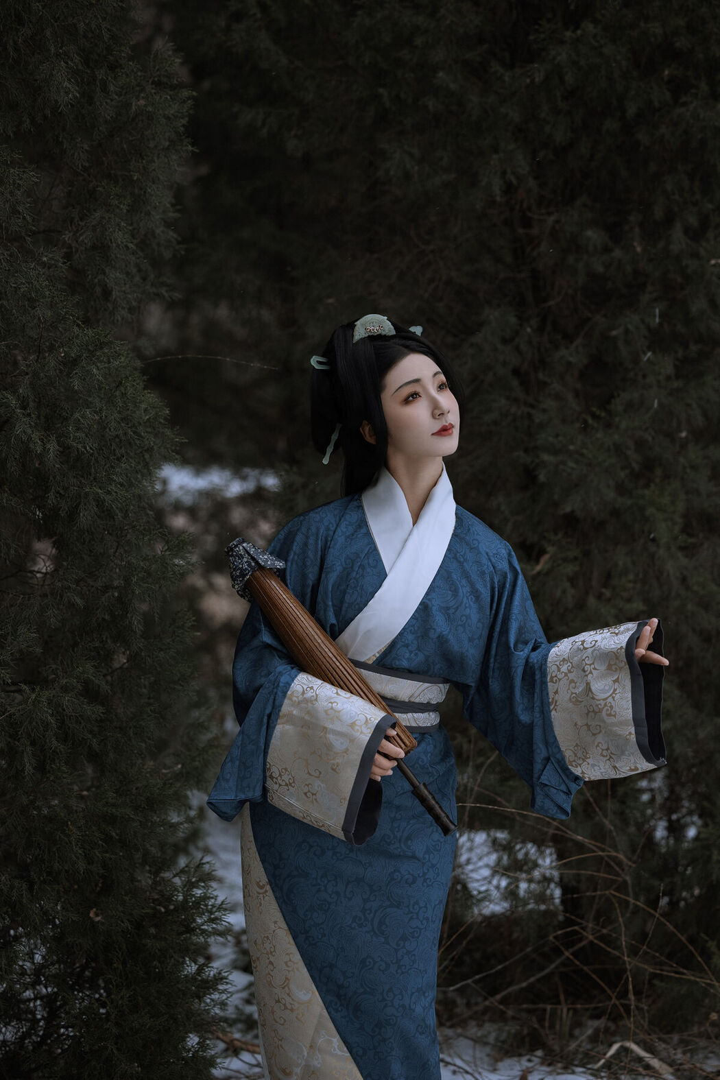 YiTuYu艺图语 Vol.7431 Zhi Yu Qian Deng