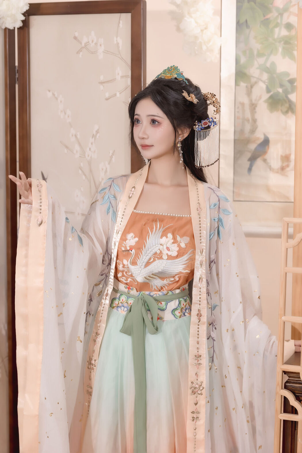 YiTuYu艺图语 Vol.7470 Qi Luo Sheng De Xiao Su Su