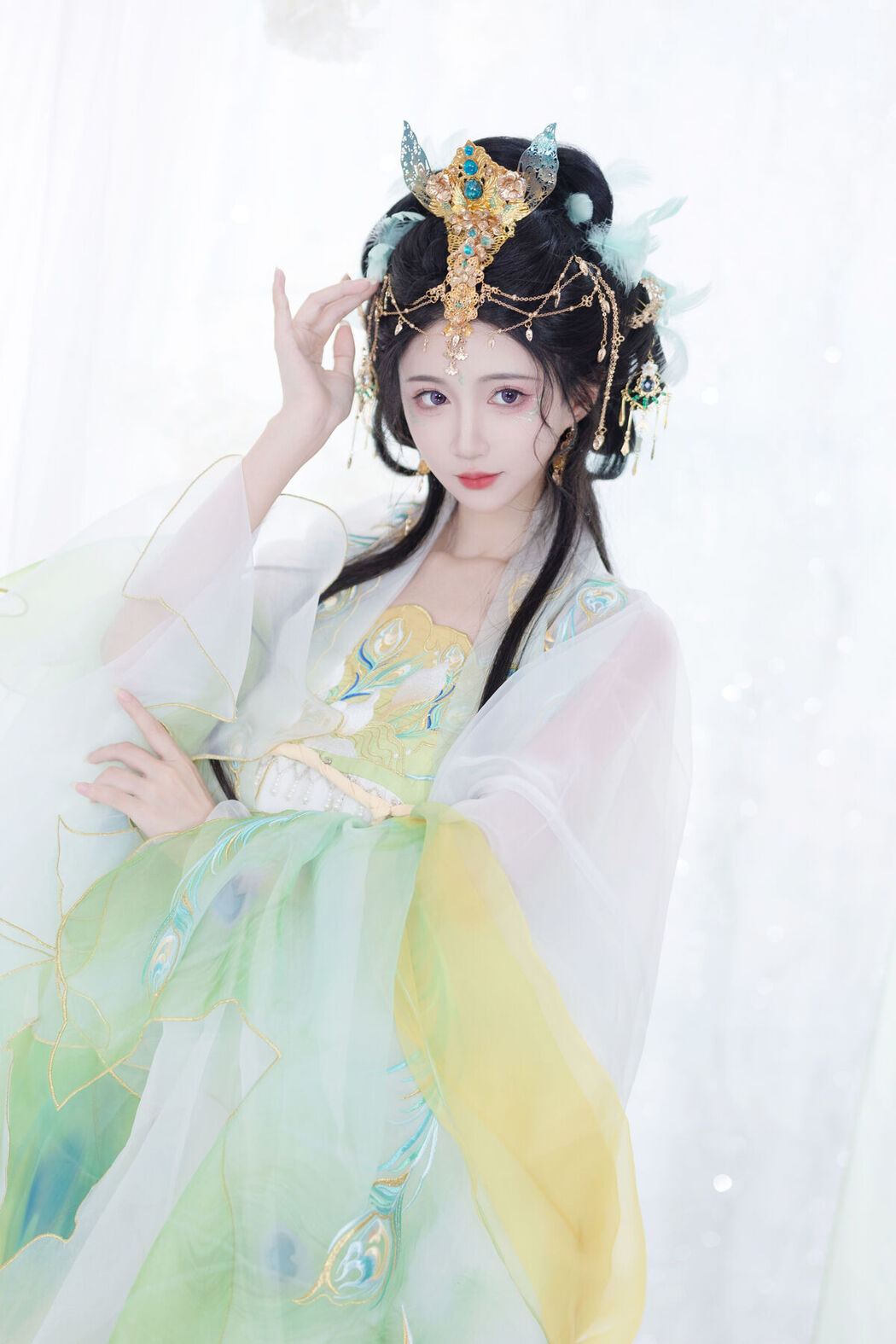 YiTuYu艺图语 Vol.7394 Qi Luo Sheng De Xiao Su Su
