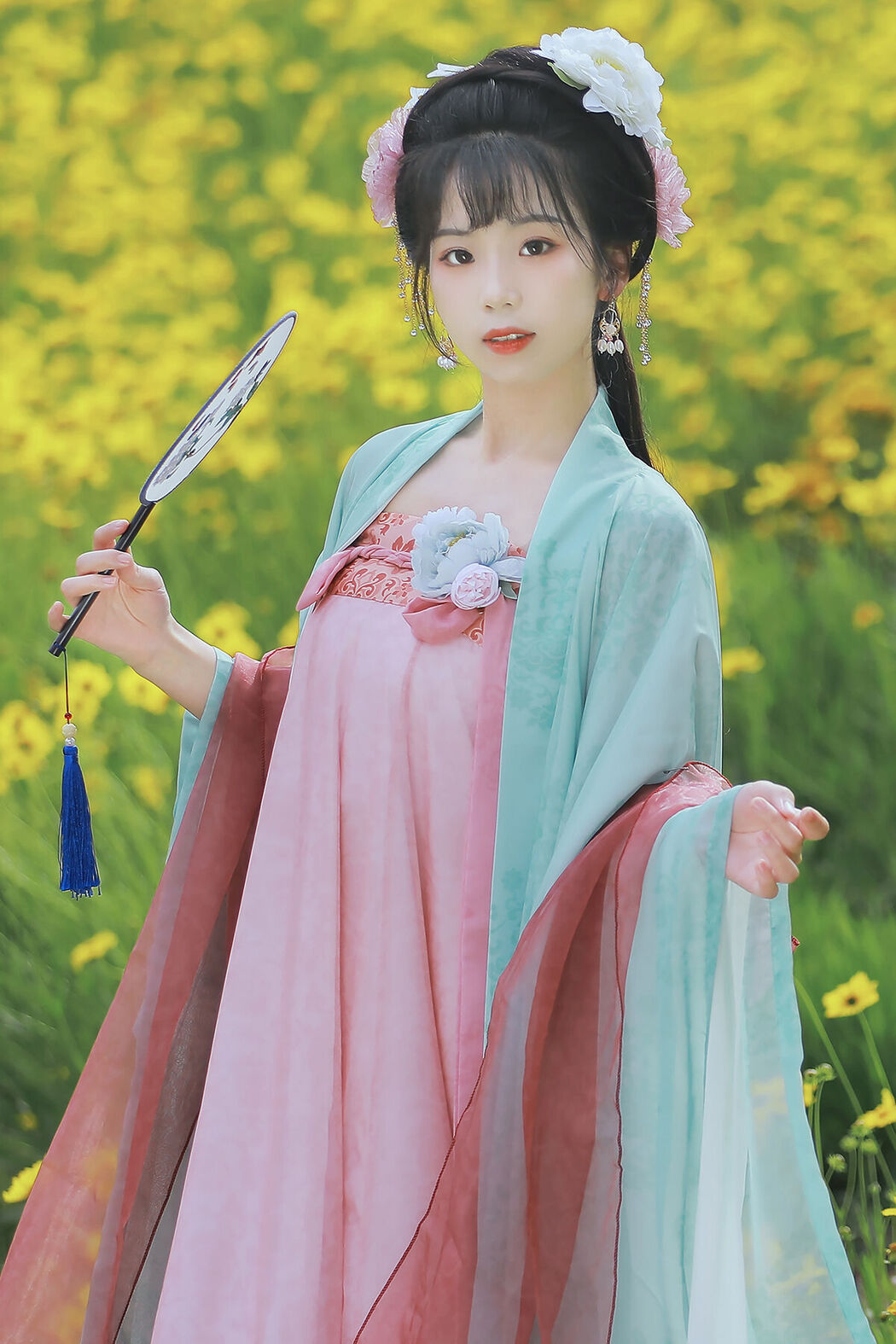 YiTuYu艺图语 Vol.7422 Zhou Zhou AY Cover Photo