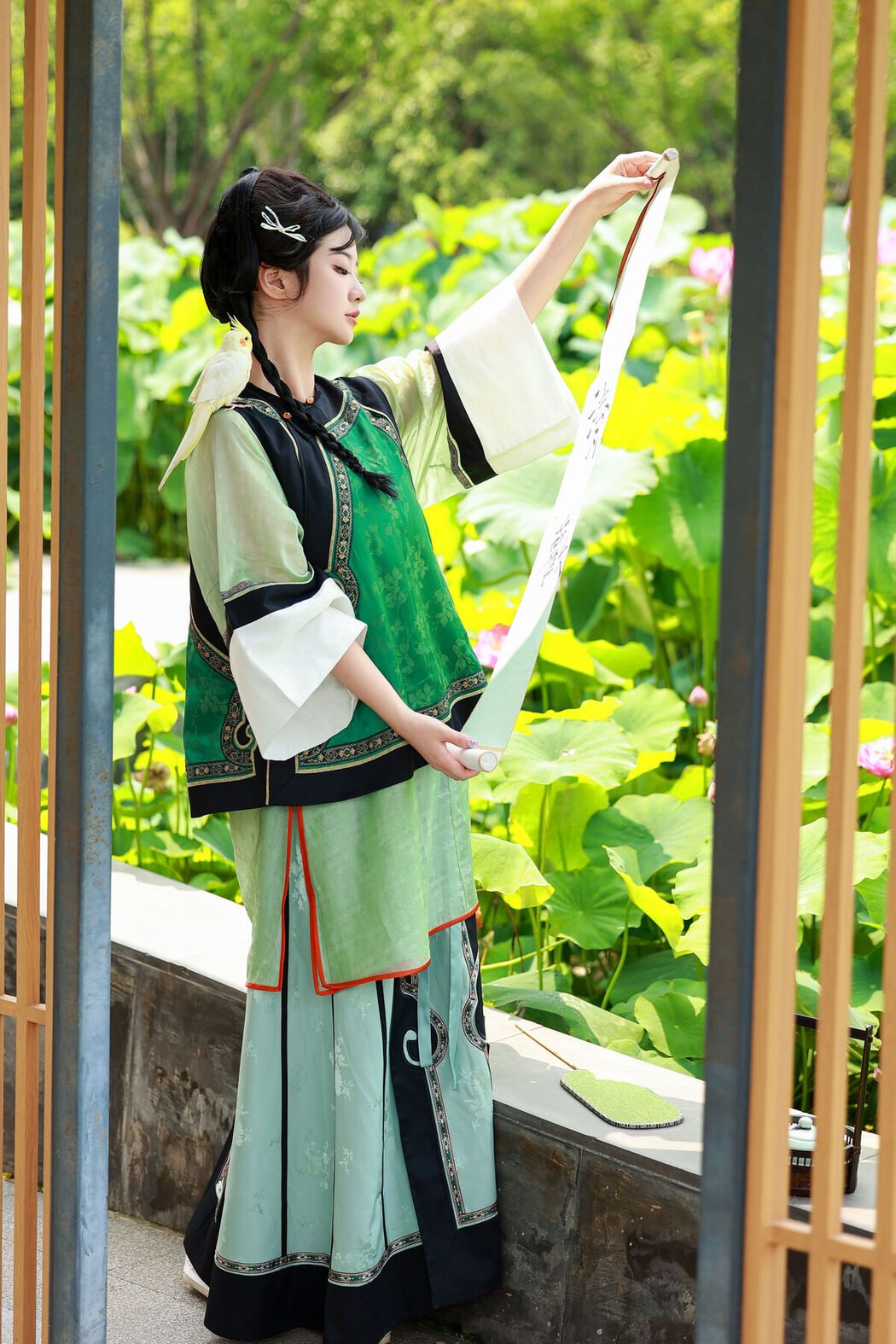 YiTuYu艺图语 Vol.7399 Bu Ke Ai De He He Miao