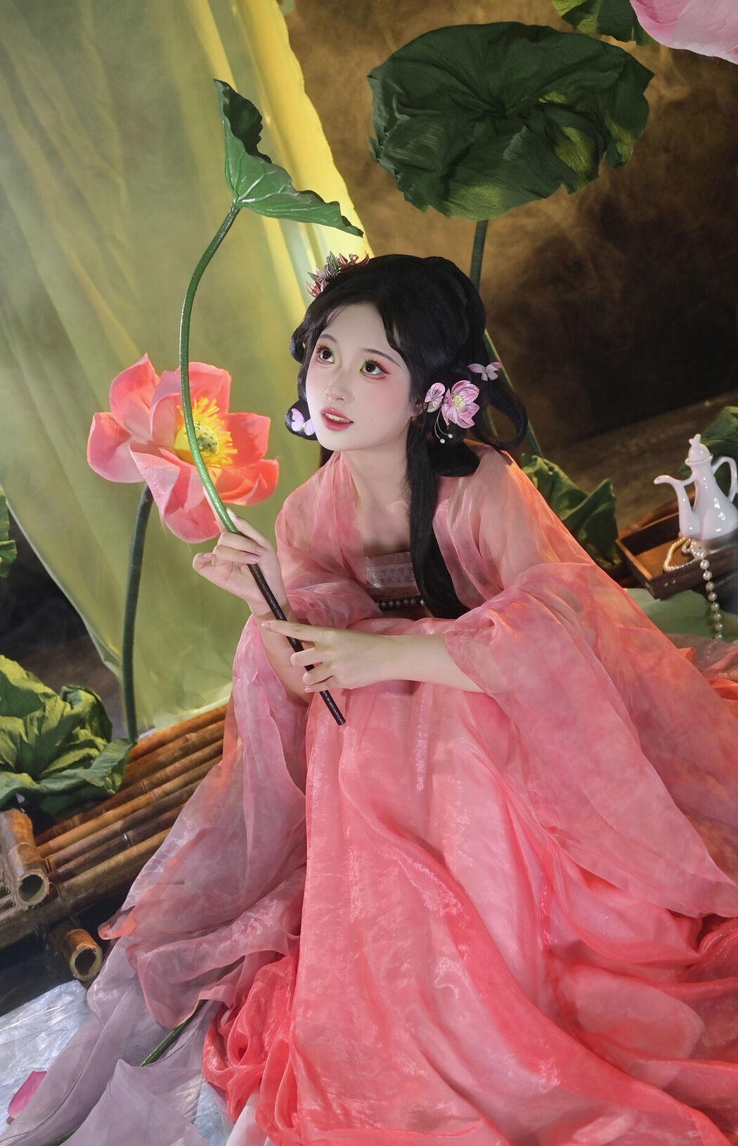 YiTuYu艺图语 Vol.7355 Nashi Tu Shiro