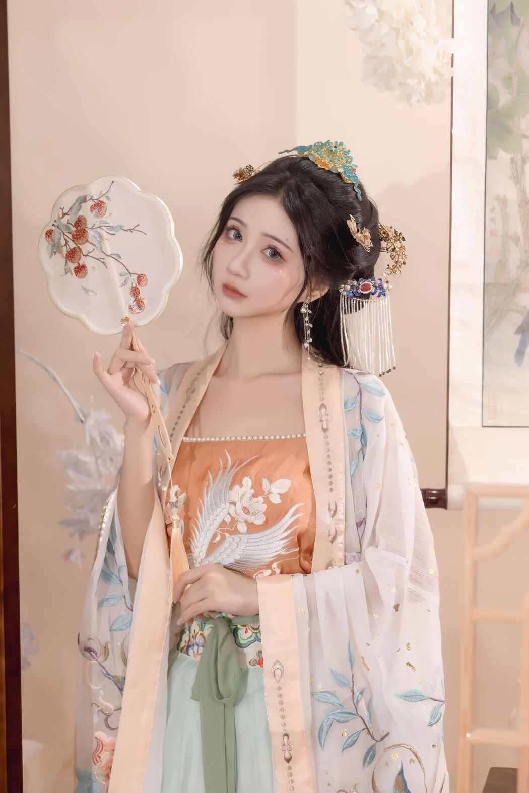 YiTuYu艺图语 Vol.7470 Qi Luo Sheng De Xiao Su Su