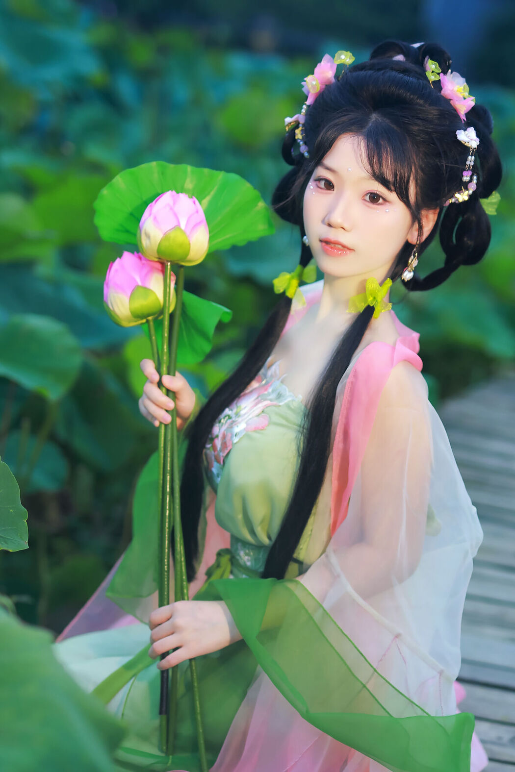 YiTuYu艺图语 Vol.7524 Zhou Zhou AY
