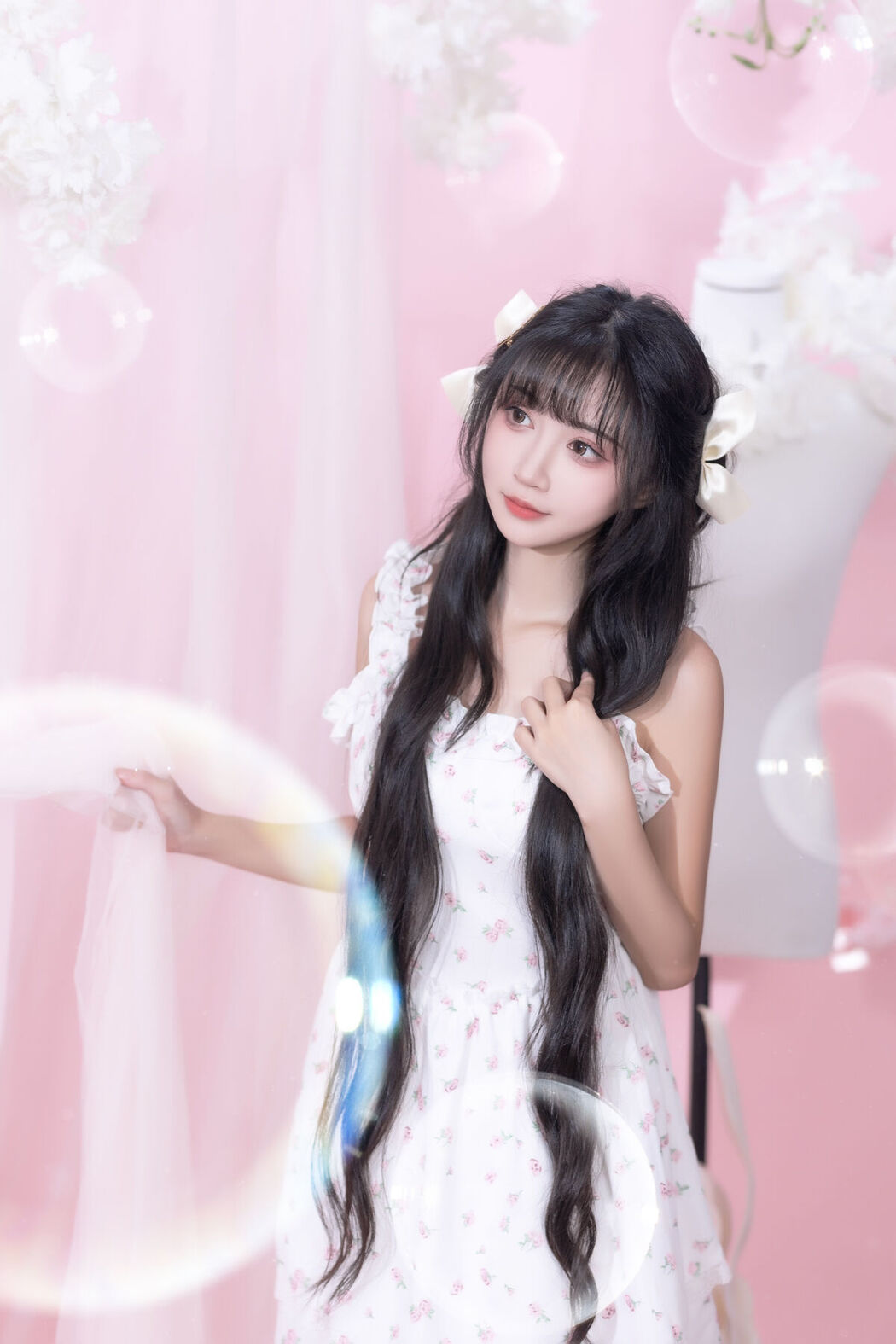 YiTuYu艺图语 Vol.7435 Qi Luo Sheng De Xiao Su Su