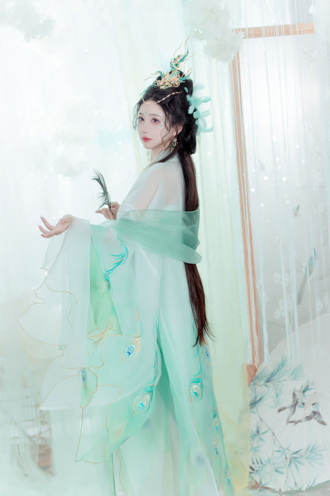 YiTuYu艺图语 Vol.7451 Qi Luo Sheng De Xiao Su Su