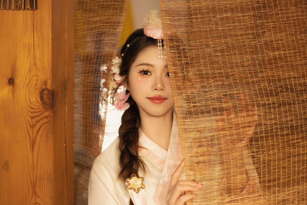 YiTuYu艺图语 Vol.7340 Fei Tian Xiao Mo Nu