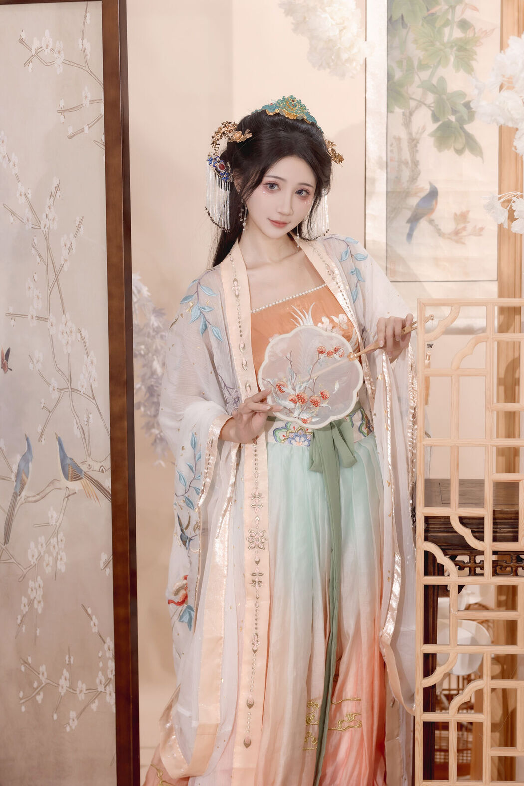 YiTuYu艺图语 Vol.7470 Qi Luo Sheng De Xiao Su Su