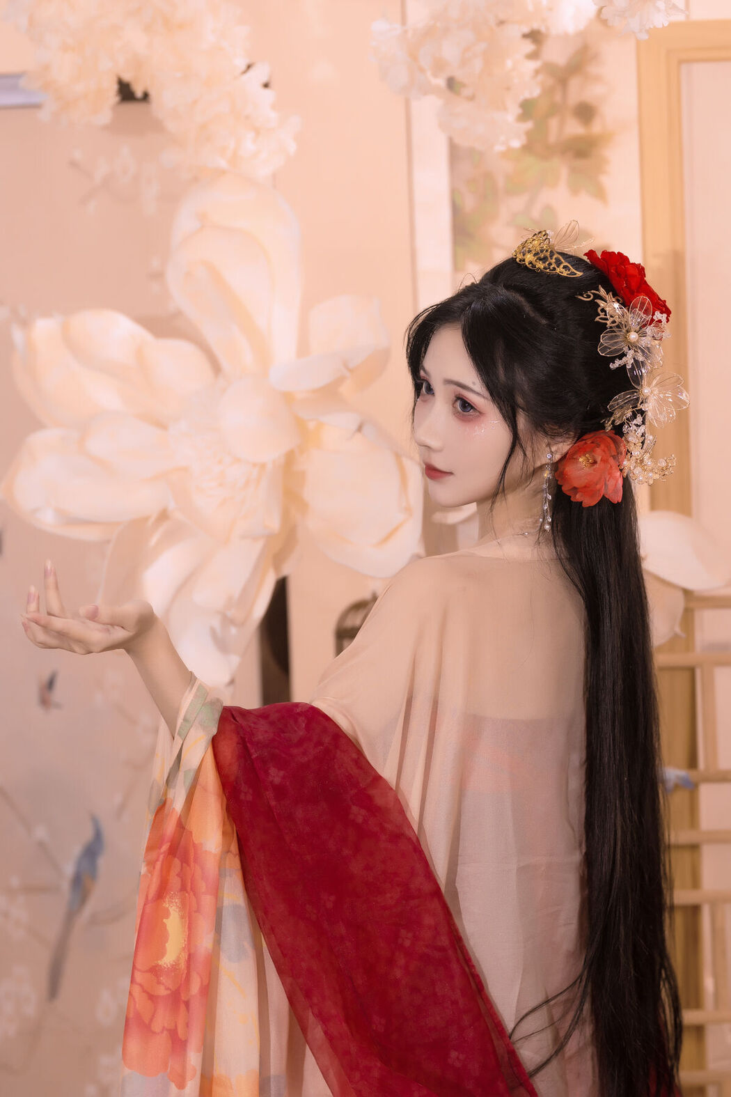 YiTuYu艺图语 Vol.7521 Qi Luo Sheng De Xiao Su Su