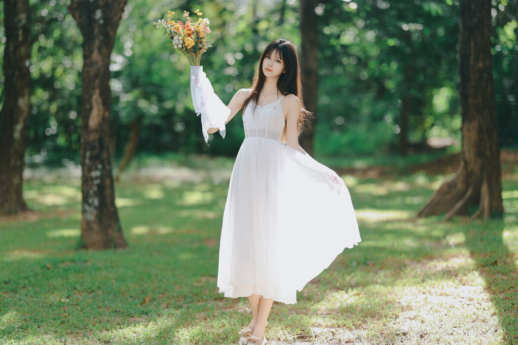 YiTuYu艺图语 Vol.7484 Xiao Le Ge Fei Xiang