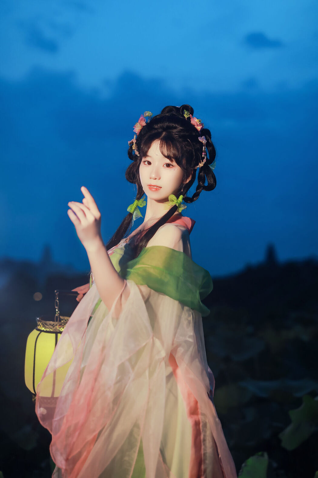 YiTuYu艺图语 Vol.7524 Zhou Zhou AY