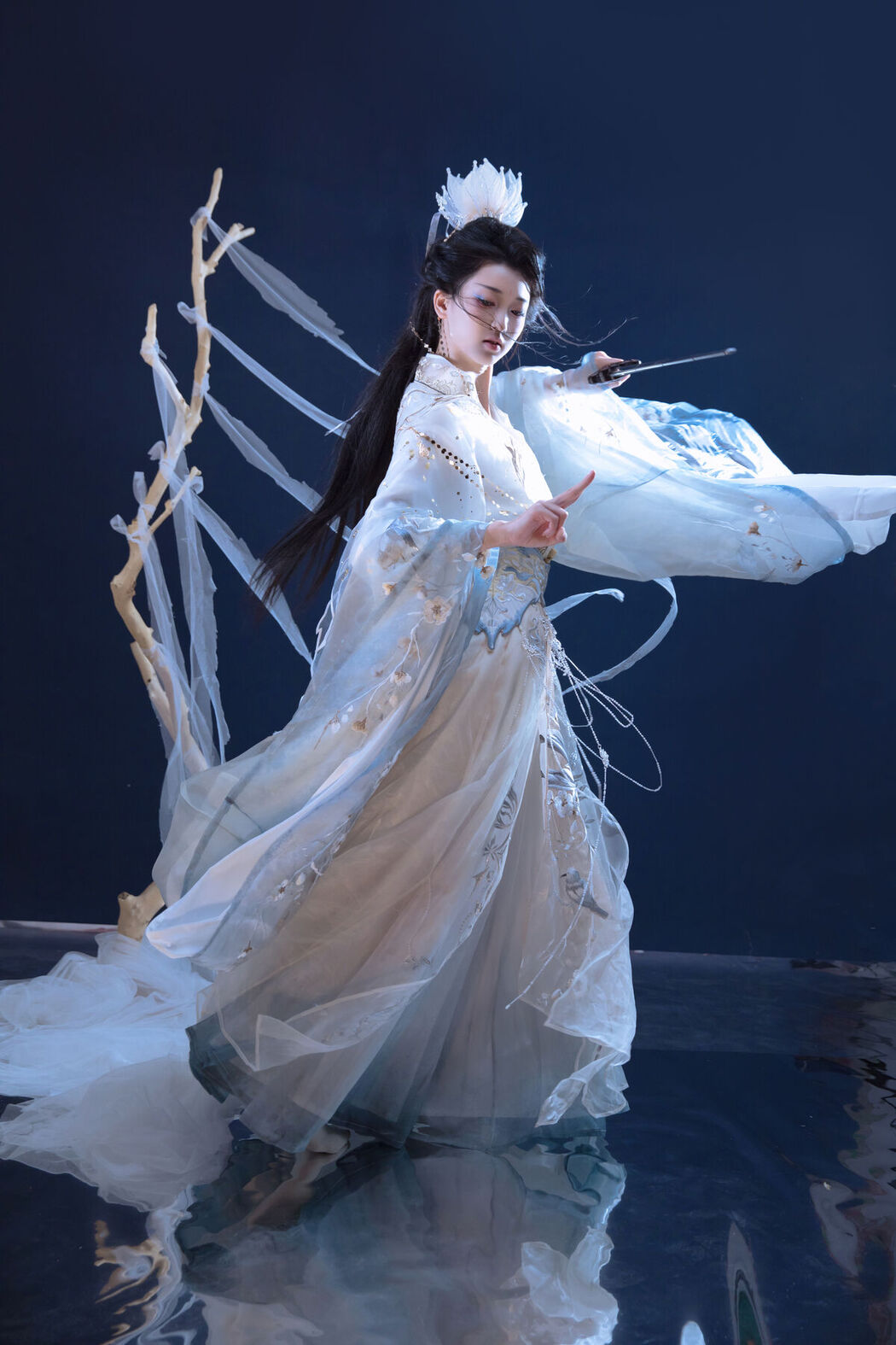 YiTuYu艺图语 Vol.7417 Leng Ku Wang Ye