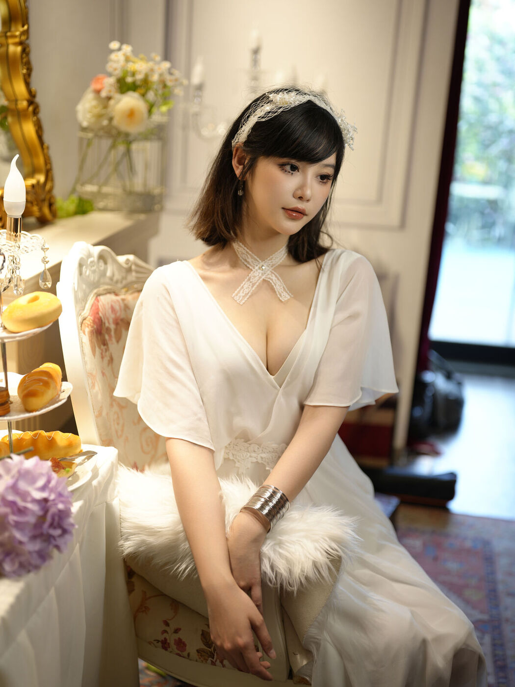 YiTuYu艺图语 Vol.7506 Zuo Yi