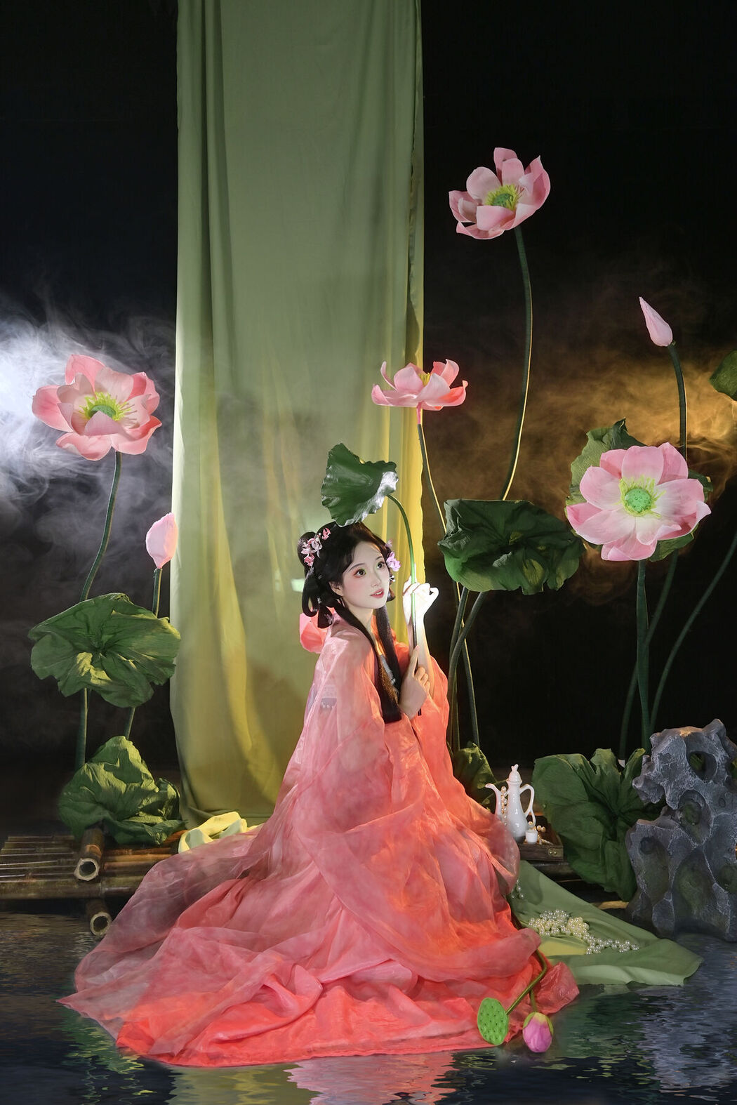 YiTuYu艺图语 Vol.7355 Nashi Tu Shiro