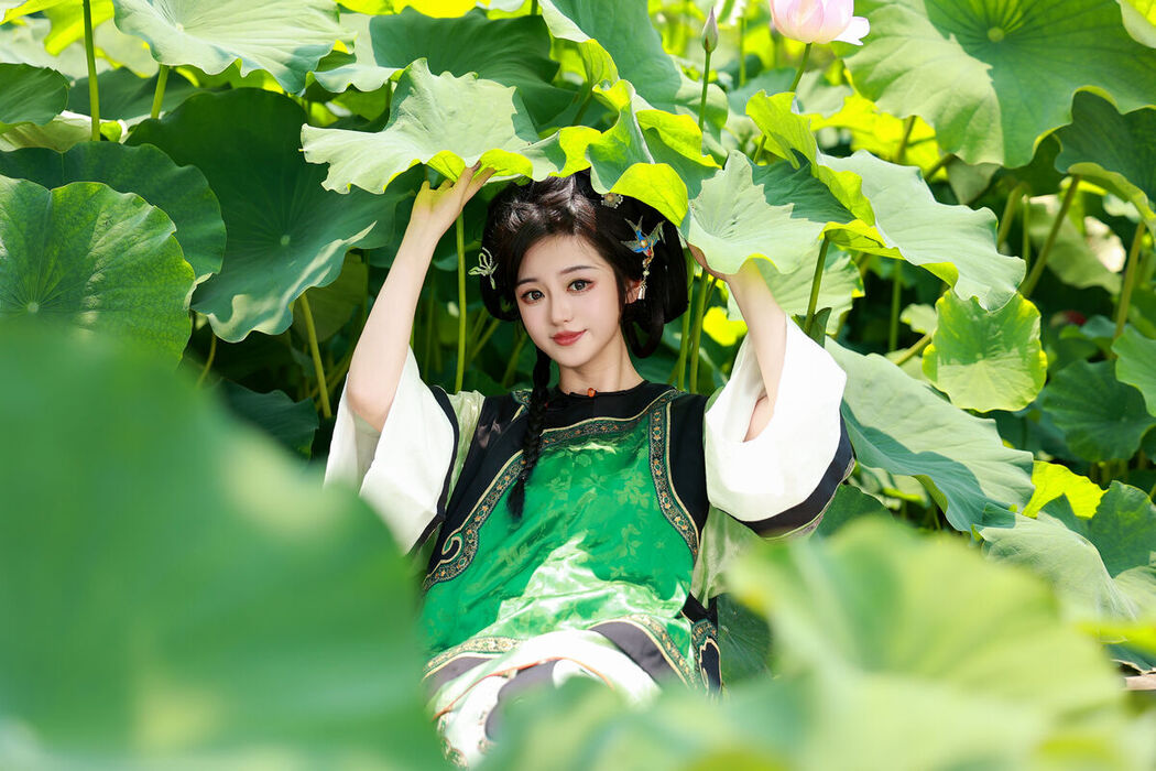 YiTuYu艺图语 Vol.7399 Bu Ke Ai De He He Miao