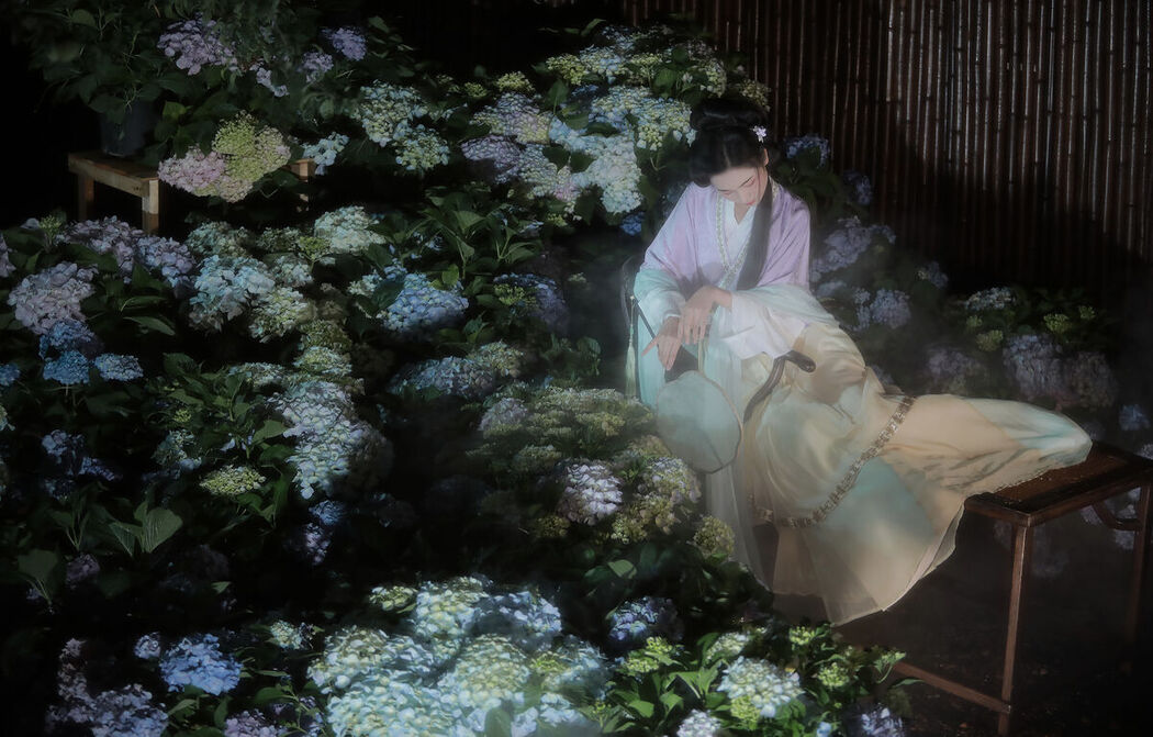 YiTuYu艺图语 Vol.7365 Yu Jin