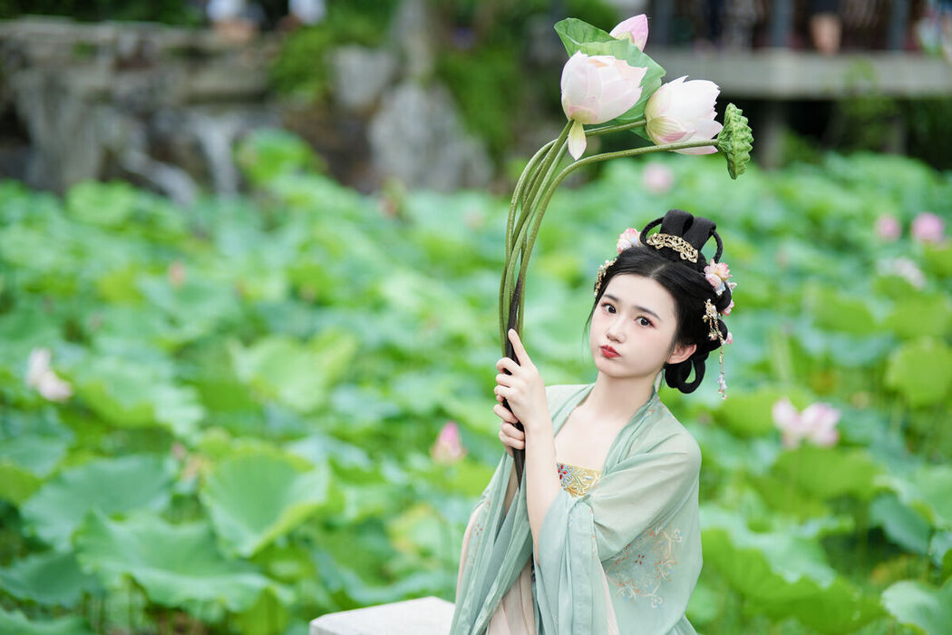 YiTuYu艺图语 Vol.7529 Dan Gao De Dan Dan