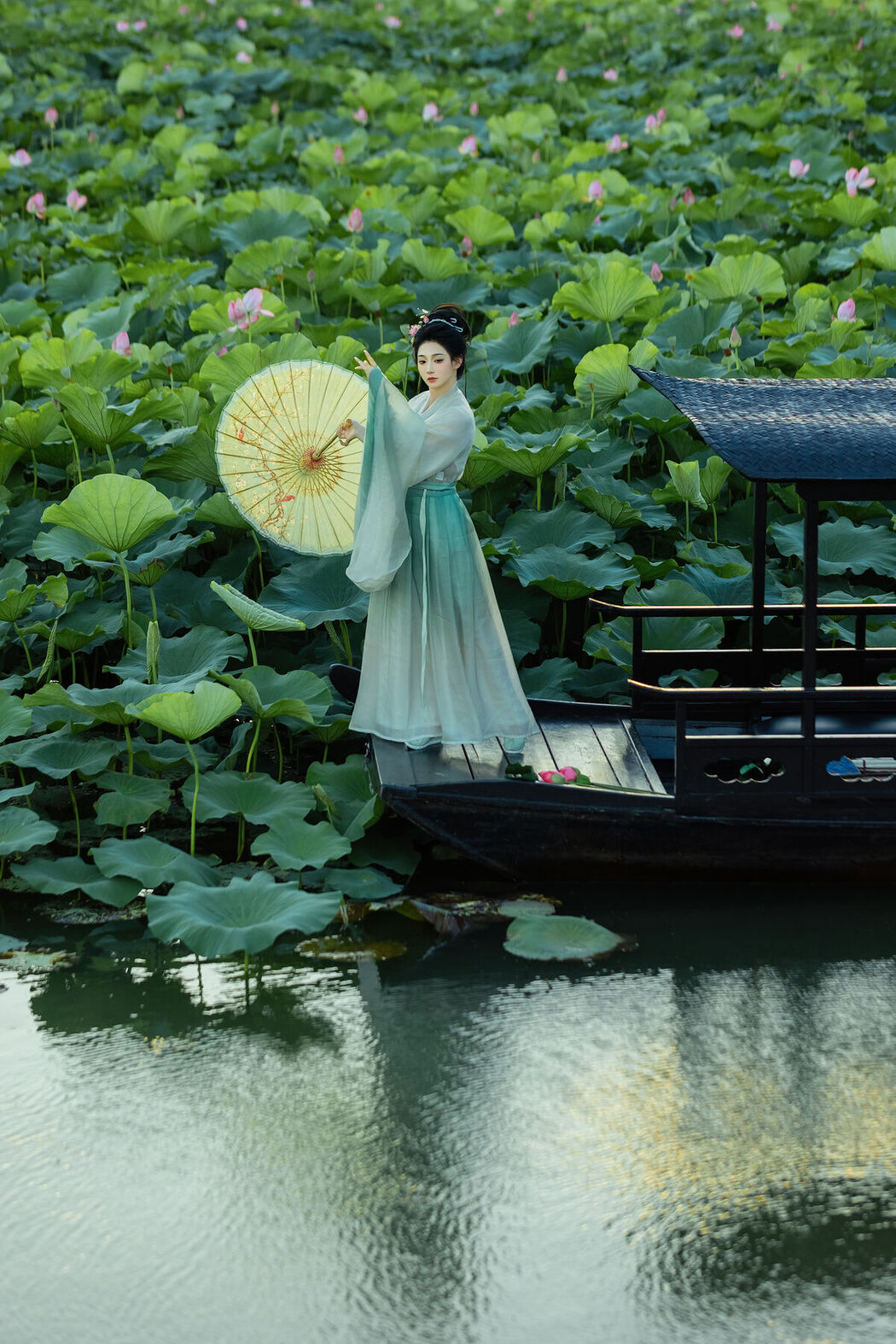 YiTuYu艺图语 Vol.7476 La Tu Tou