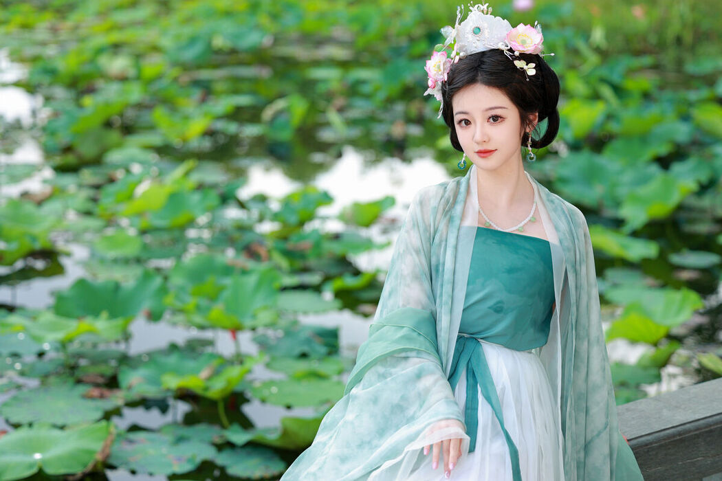YiTuYu艺图语 Vol.7419 Bu Ke Ai De He He Miao