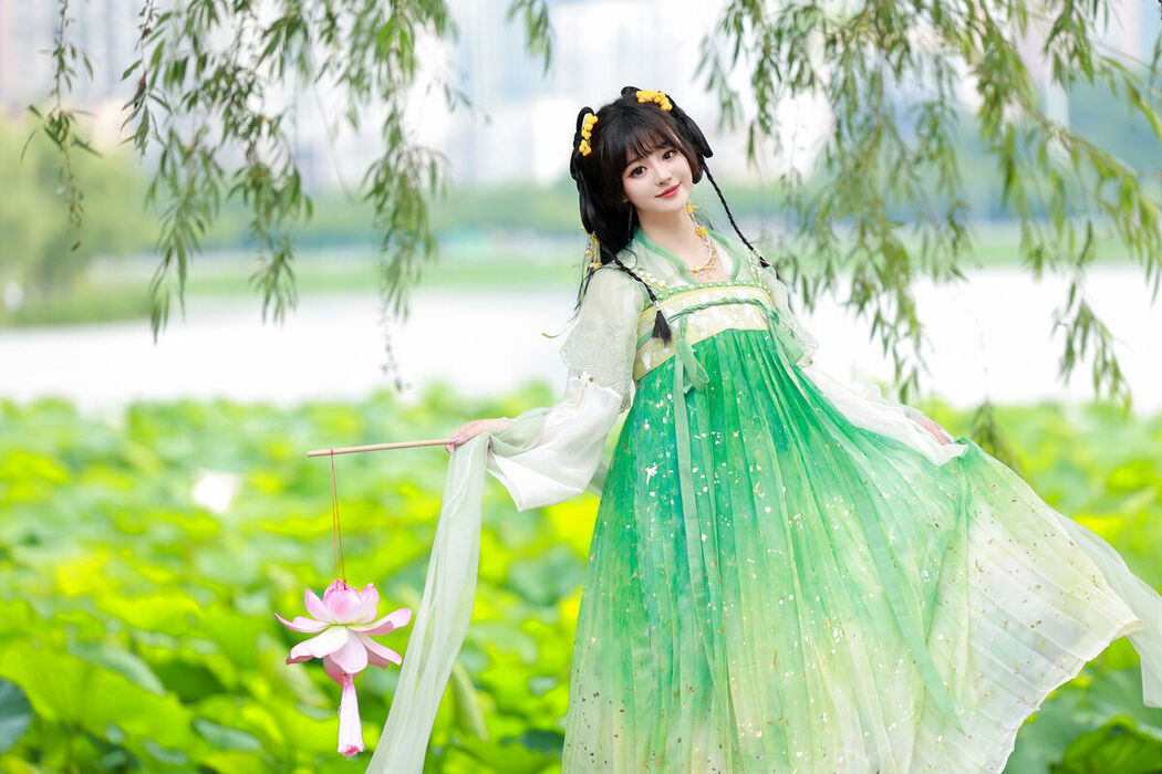 YiTuYu艺图语 Vol.7421 Bu Ke Ai De He He Miao