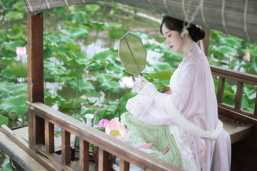 YiTuYu艺图语 Vol.7380 Shen Shi Si