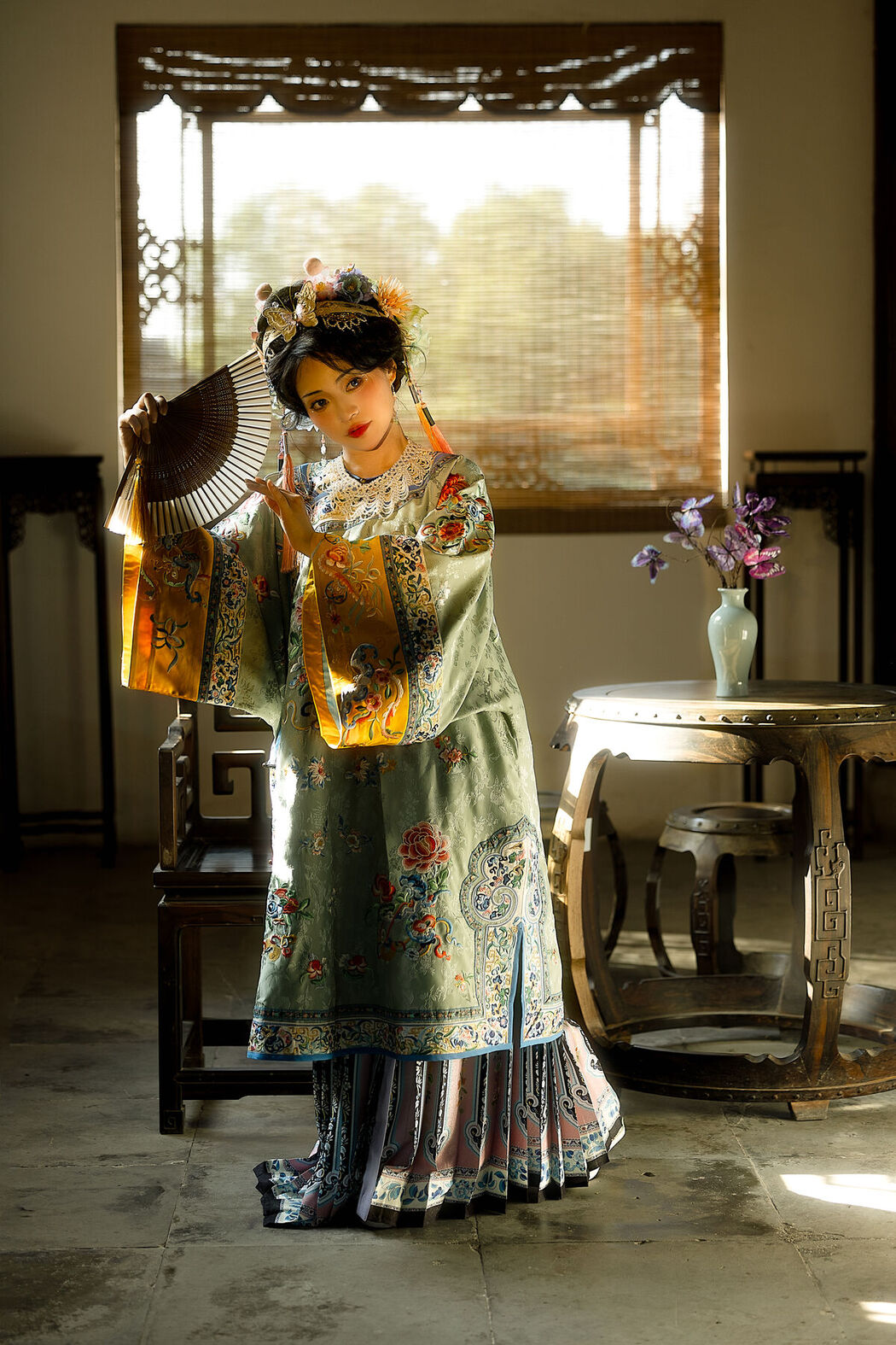 YiTuYu艺图语 Vol.7346 Yue Yue Er Yu Shi