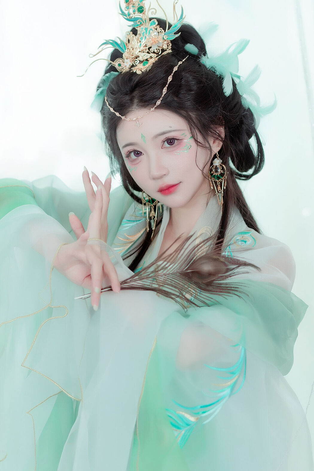 YiTuYu艺图语 Vol.7451 Qi Luo Sheng De Xiao Su Su Cover Photo