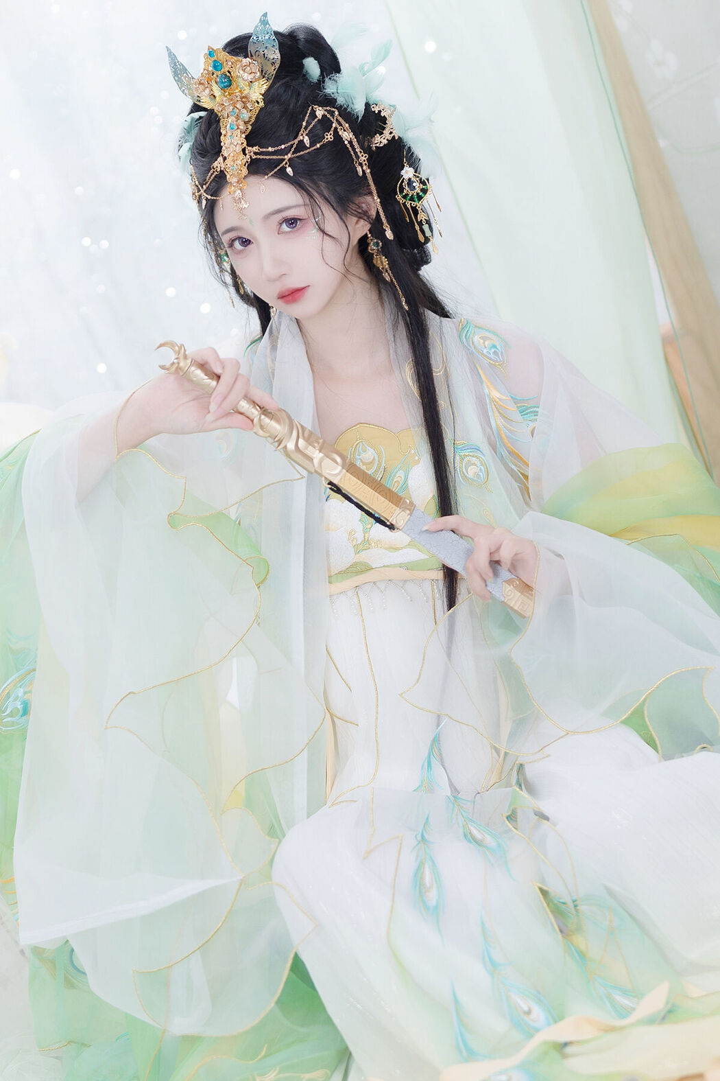 YiTuYu艺图语 Vol.7394 Qi Luo Sheng De Xiao Su Su Cover Photo