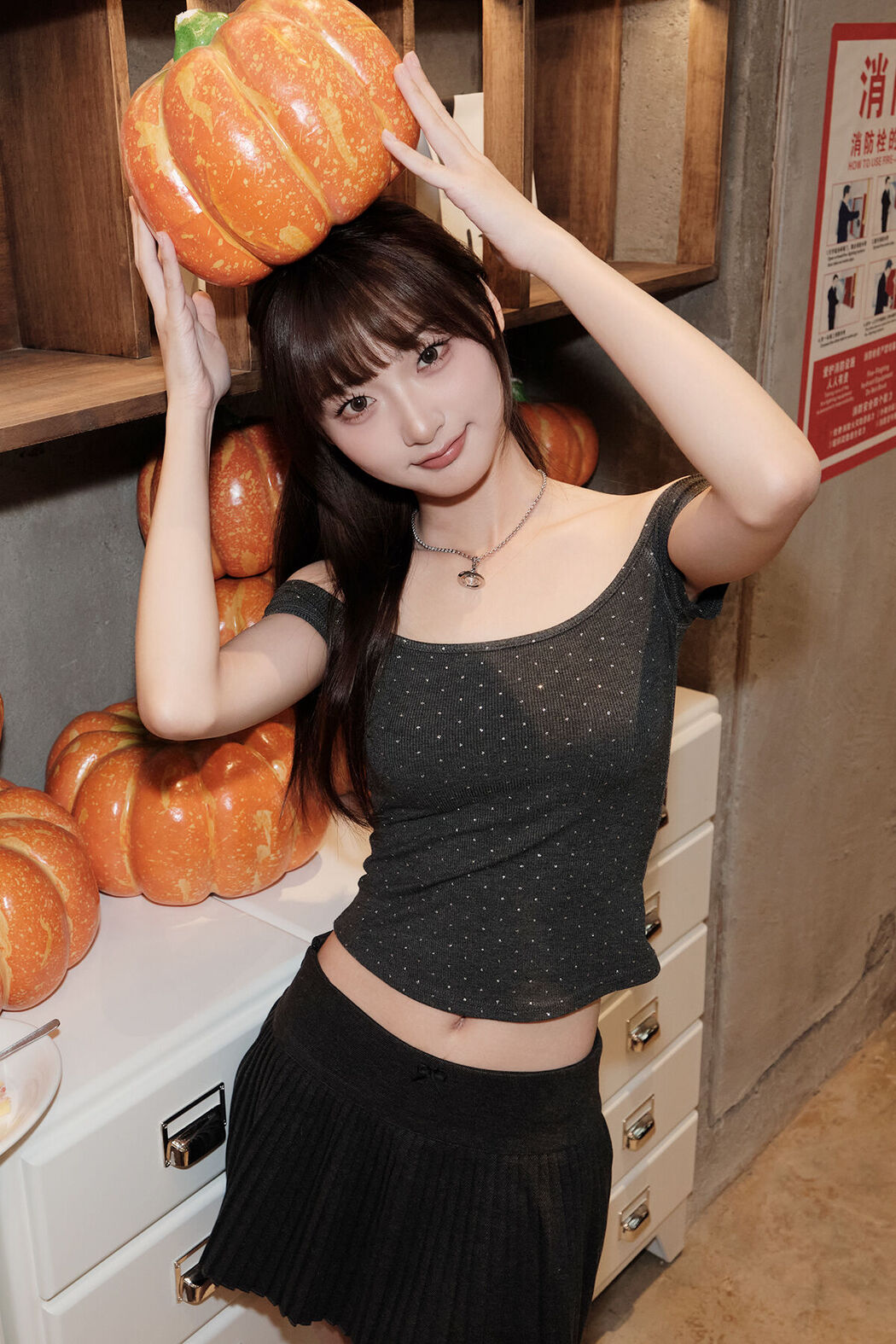 YiTuYu艺图语 Vol.7507 Chen Nian Xiao Jiu Cover Photo