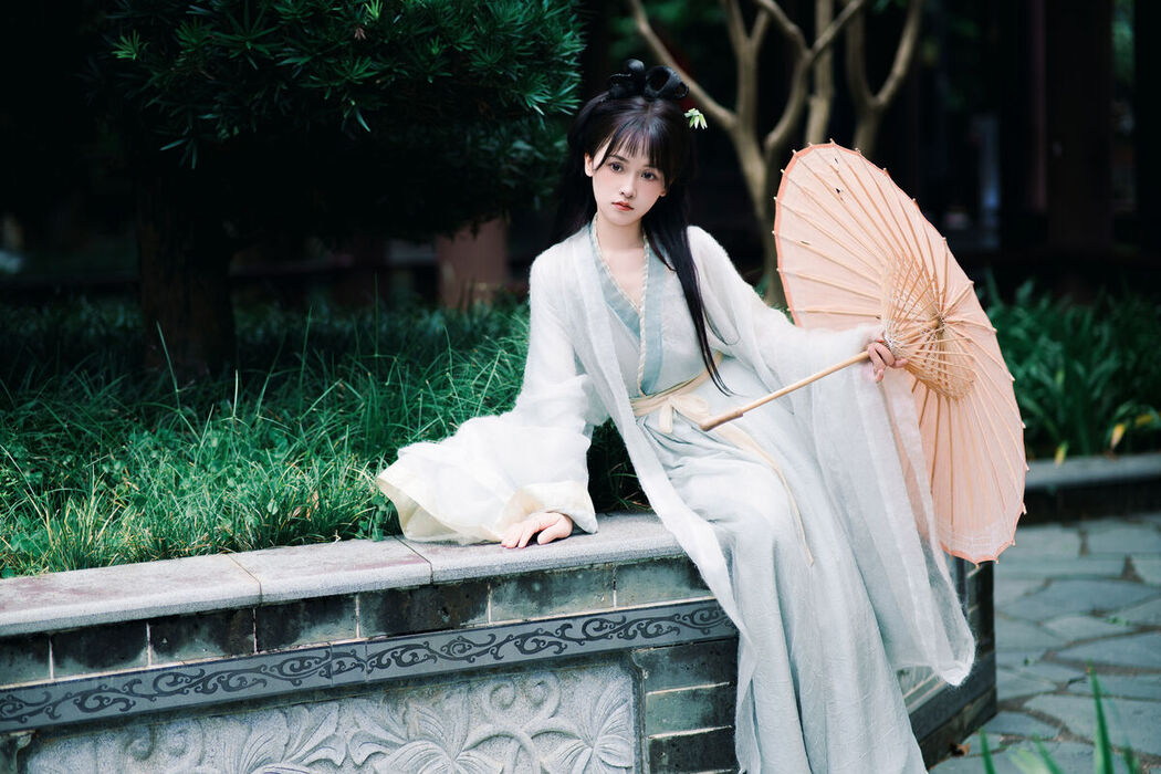 YiTuYu艺图语 Vol.7453 Xiao Xiao Yu