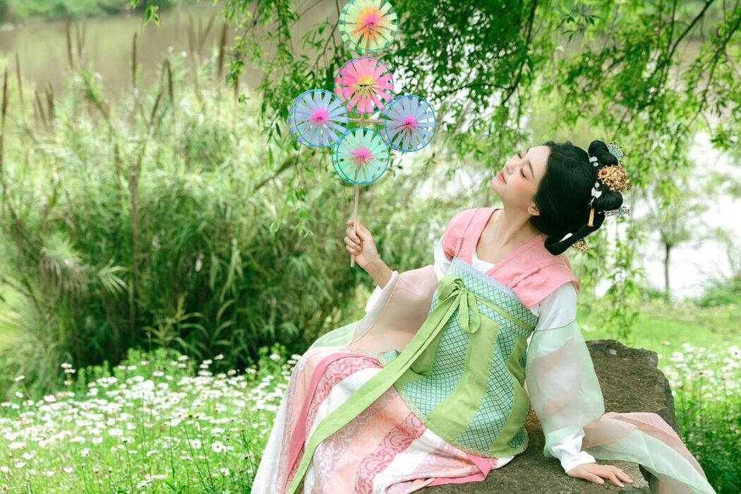 YiTuYu艺图语 Vol.7455 Leng Ku Wang Ye