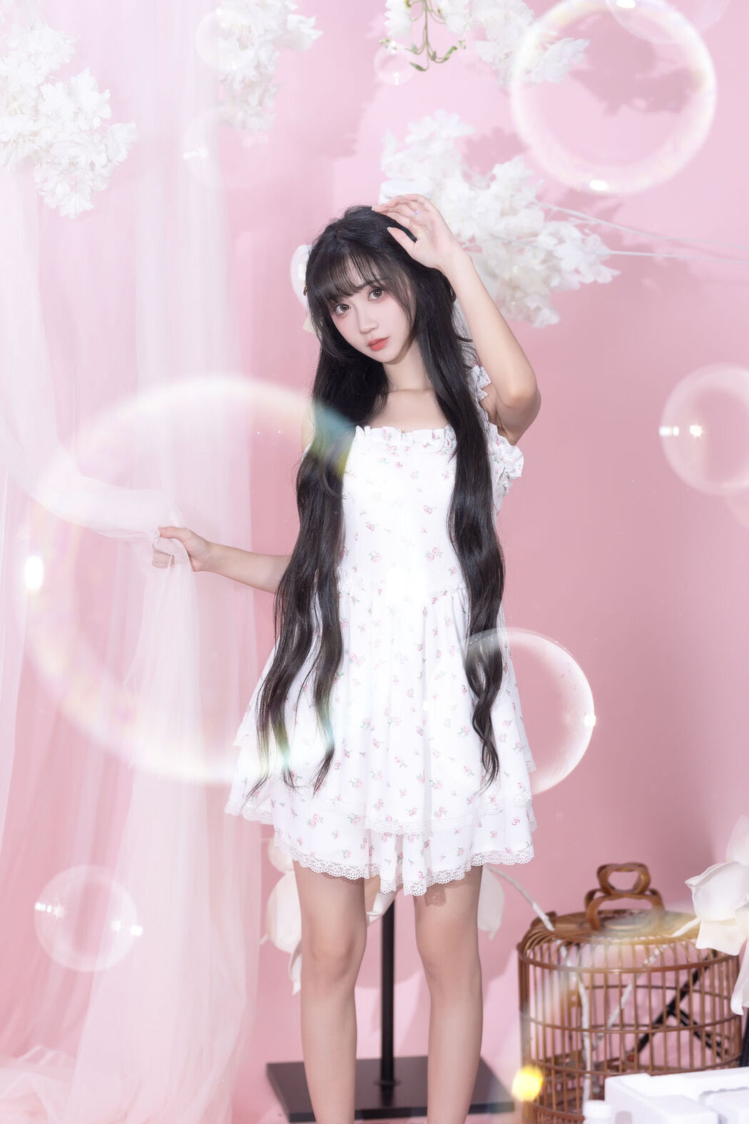 YiTuYu艺图语 Vol.7435 Qi Luo Sheng De Xiao Su Su