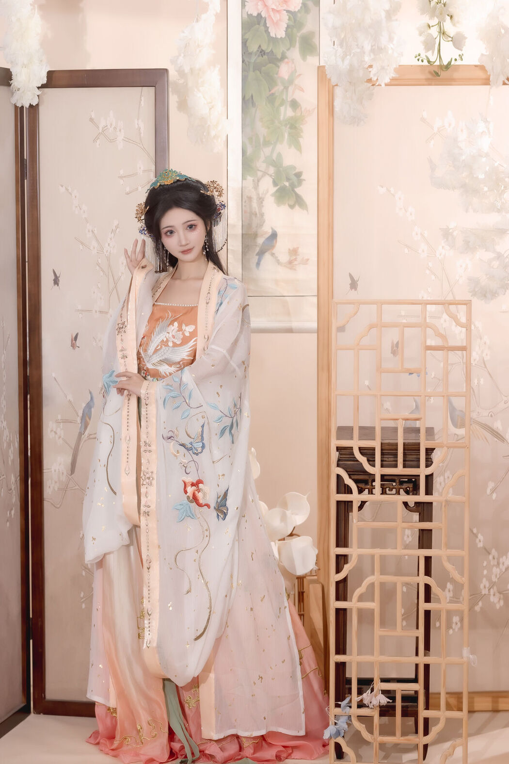 YiTuYu艺图语 Vol.7470 Qi Luo Sheng De Xiao Su Su