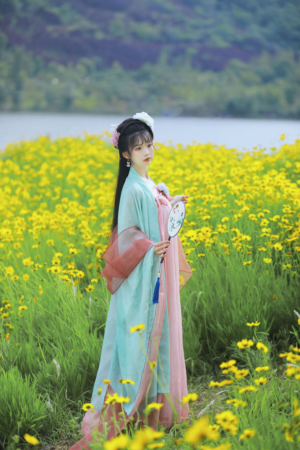 YiTuYu艺图语 Vol.7422 Zhou Zhou AY