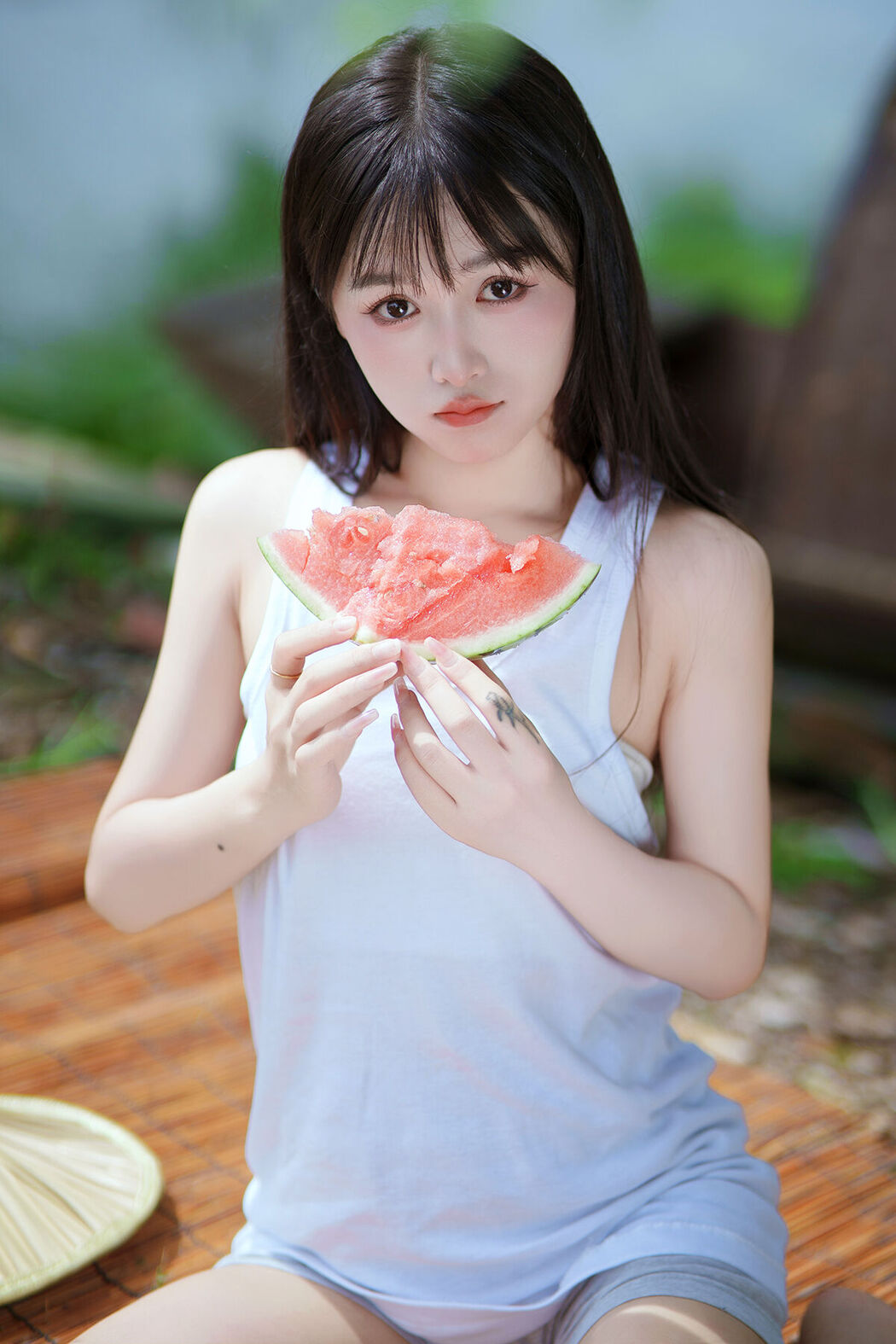YiTuYu艺图语 Vol.7368 Xiao Xiao Yu Cover Photo
