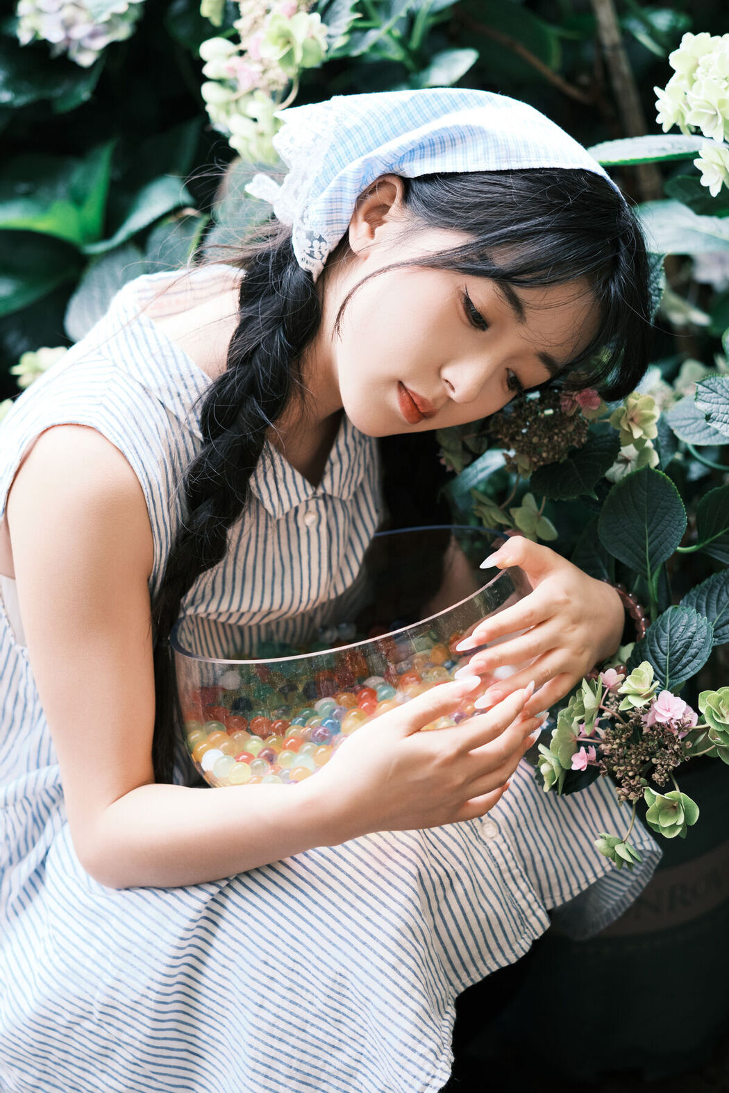 YiTuYu艺图语 Vol.7348 Min Zui Xiao Mo Xuan