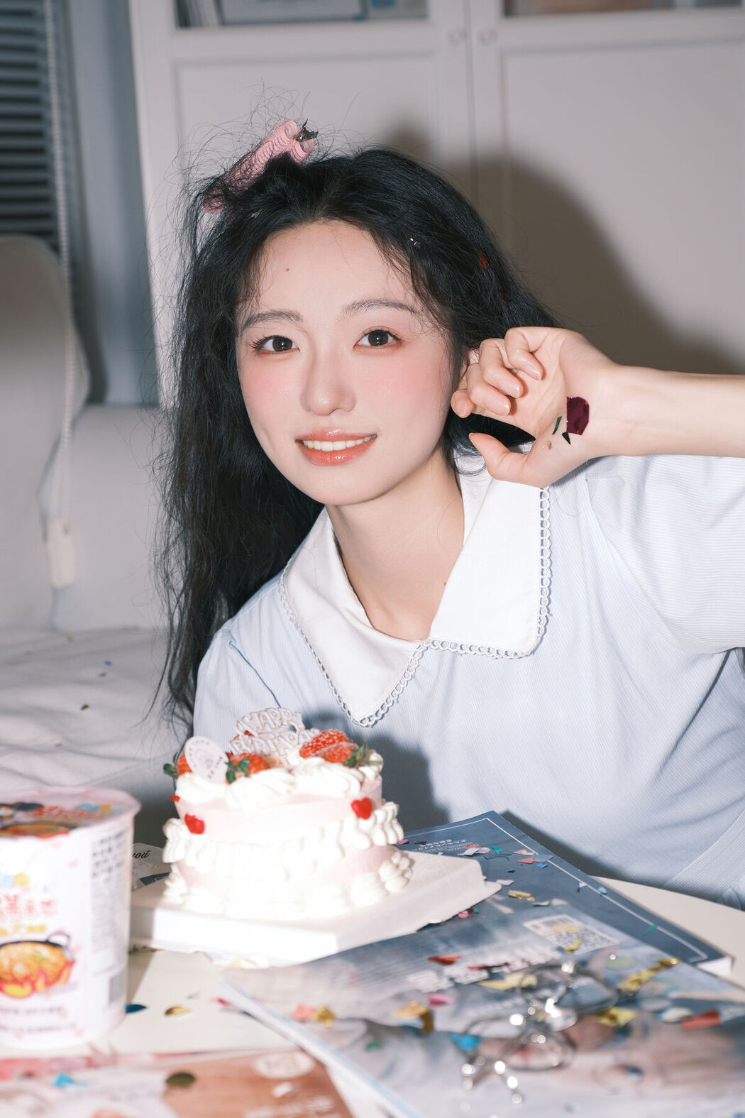 YiTuYu艺图语 Vol.7403 Xiao Yang Ai Gan Fan
