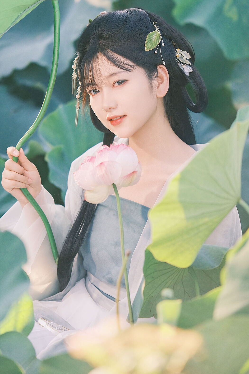 YiTuYu艺图语 Vol.7464 Jing Jing Cover Photo