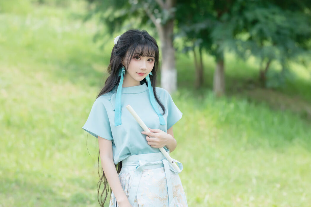 YiTuYu艺图语 Vol.7406 Qi Luo Sheng De Xiao Su Su